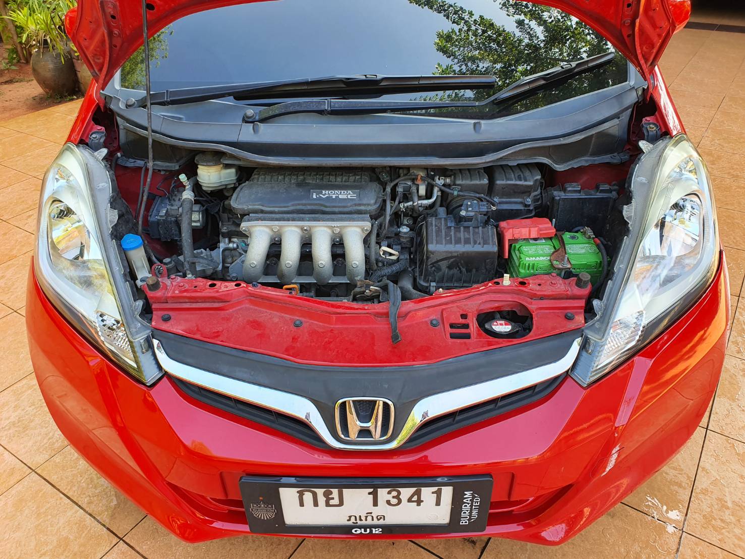 Honda Jazz GE ปี 2013 สีแดง