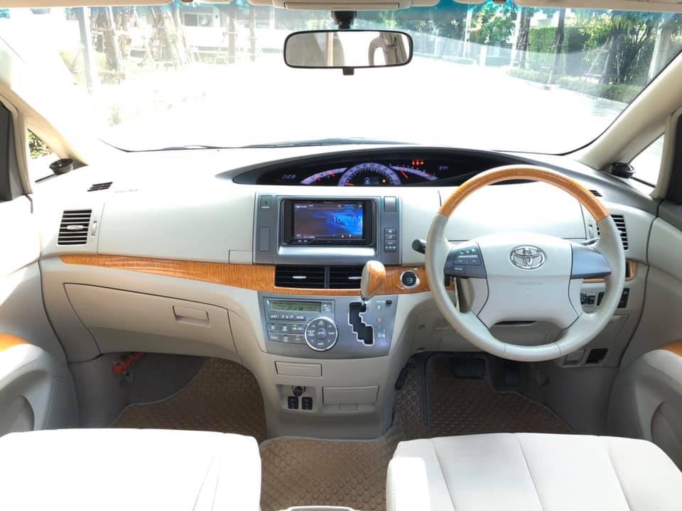 Toyota Estima ปี 2010 สีขาว (รูปที่ 6)