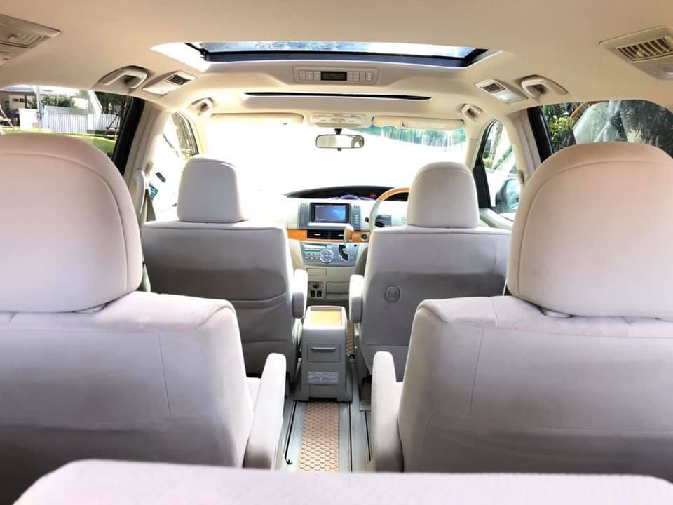 Toyota Estima ปี 2010 สีขาว (รูปที่ 11)