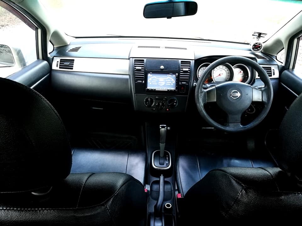 Nissan Tiida Latio ปี 2010 (รูปที่ 7)