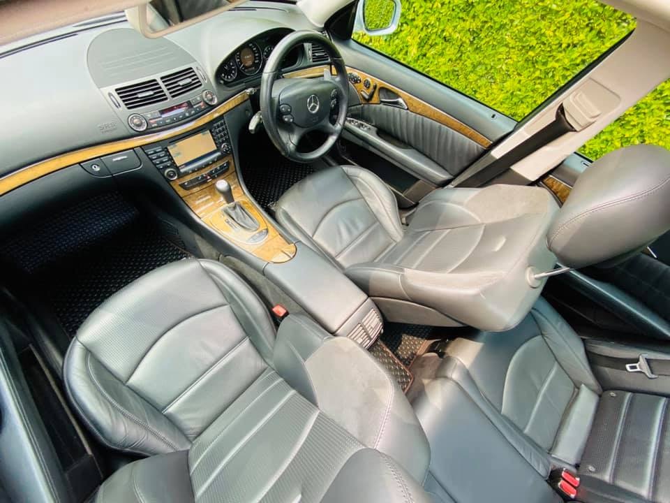 2007 Mercedes E63 AMG (รูปที่ 9)