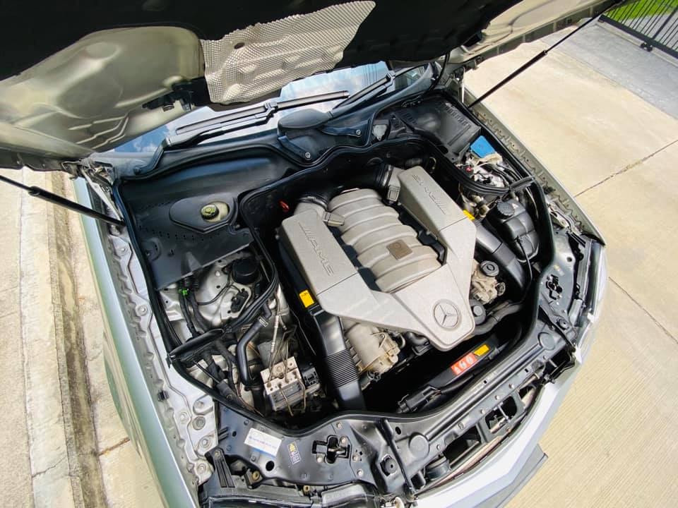 2007 Mercedes E63 AMG (รูปที่ 4)