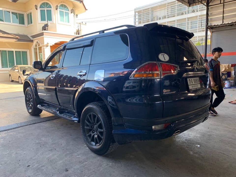 Mitsubishi Pajero Sport ปี 2012 สีน้ำเงิน (รูปที่ 6)
