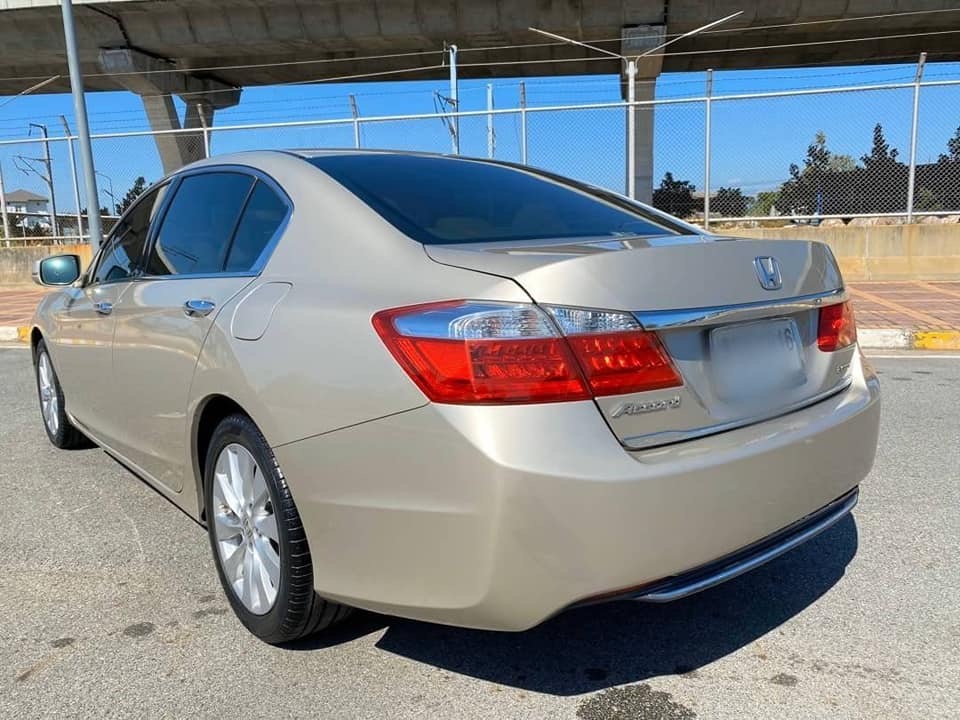 Honda Accord Gen 9 ปี 2013 สีทอง (รูปที่ 11)