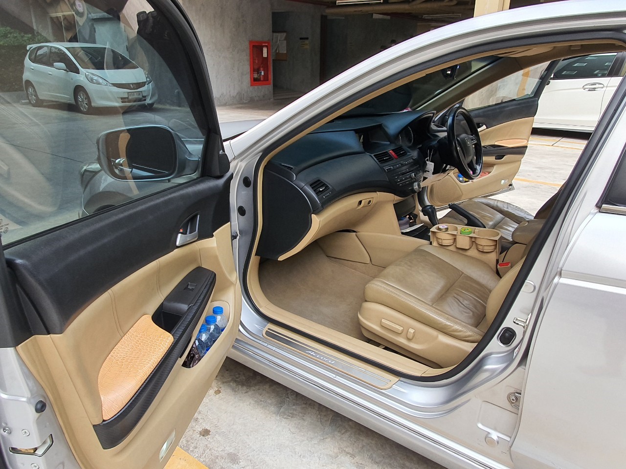 Honda Accord Gen 8 ปี 2008 สีเทา (รูปที่ 13)