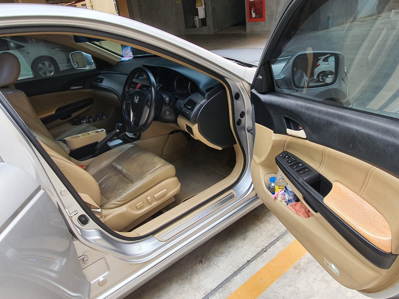 Honda Accord Gen 8 ปี 2008 สีเทา (รูปที่ 12)