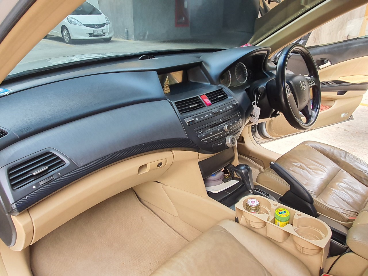 Honda Accord Gen 8 ปี 2008 สีเทา (รูปที่ 14)