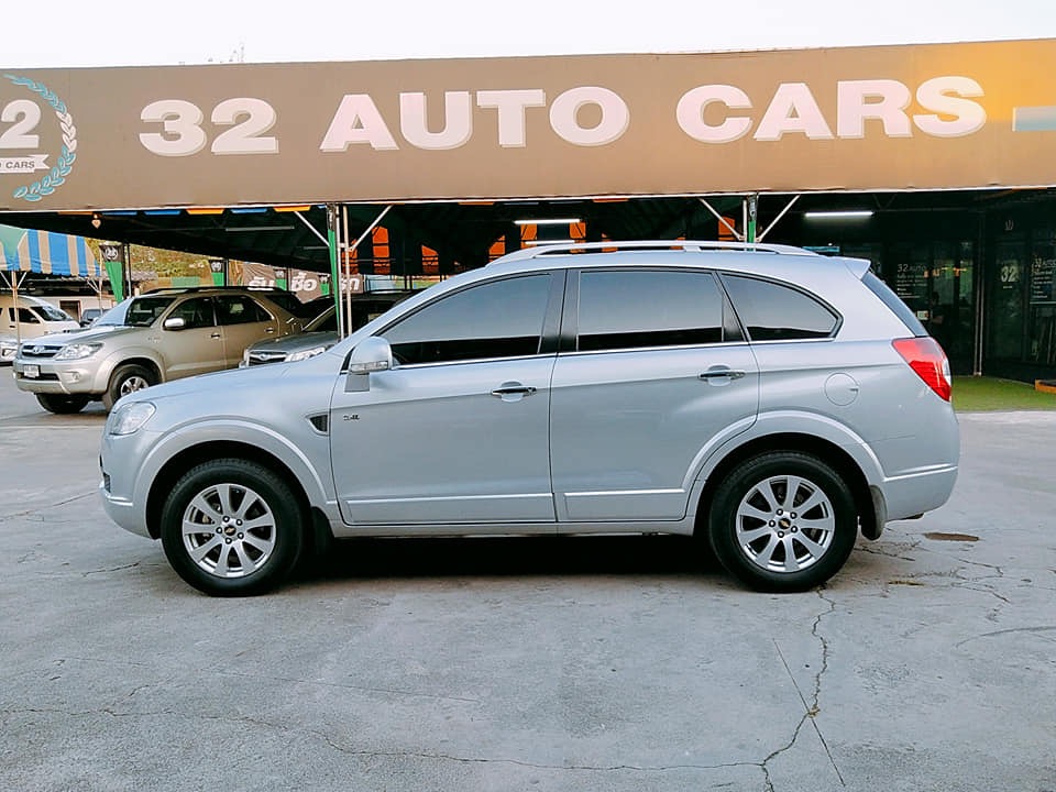 Chevrolet Captiva ไมเนอร์เชนจ์1 ปี 2010 สีเงิน