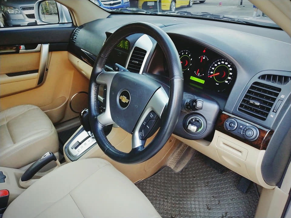 Chevrolet Captiva ไมเนอร์เชนจ์1 ปี 2010 สีเงิน (รูปที่ 4)