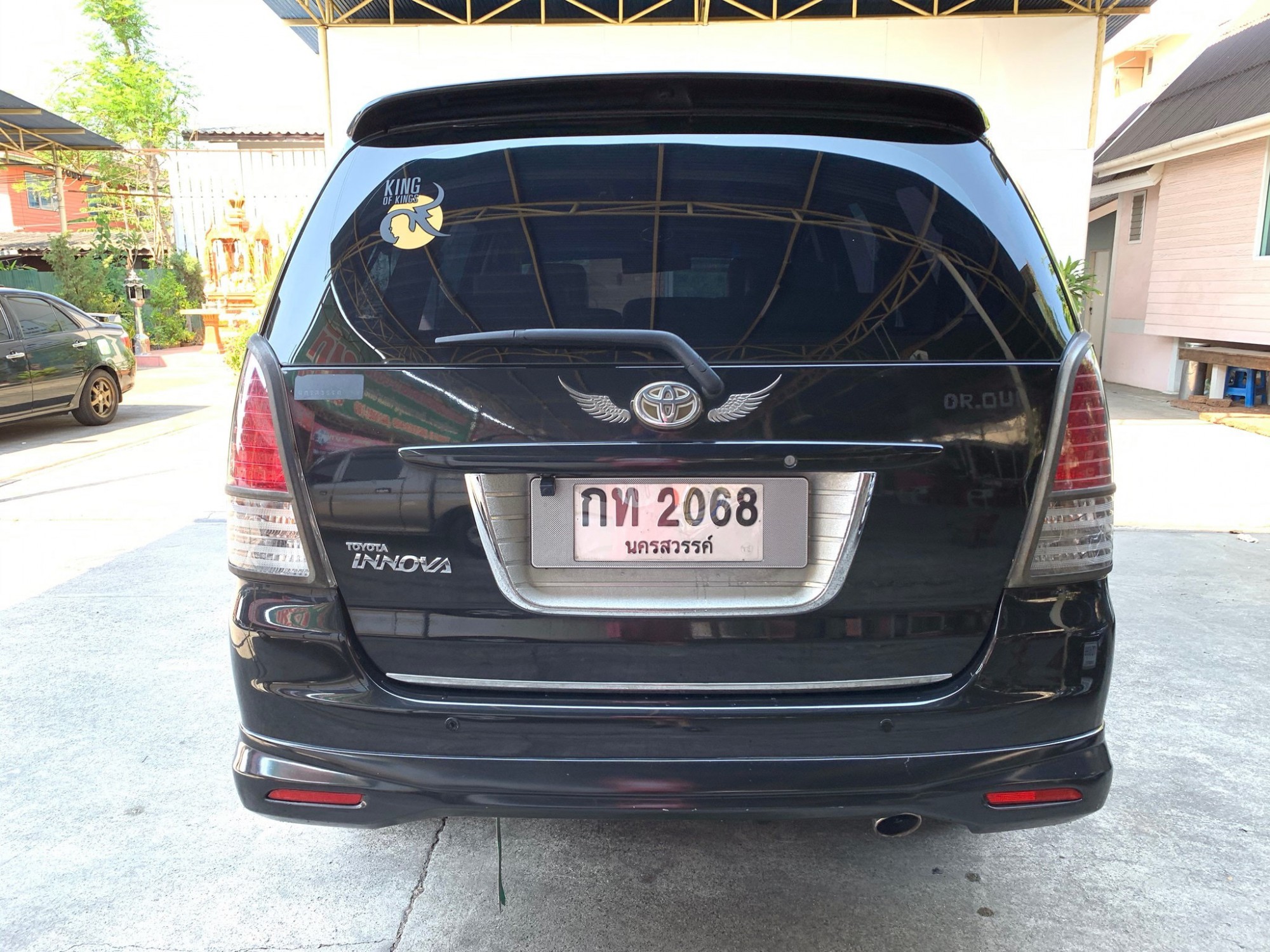 Toyota Innova ปี 2009 สีดำ (รูปที่ 13)