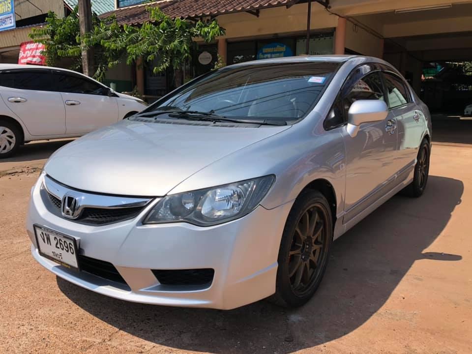 Honda Civic FD ปี 2010 สีเงิน