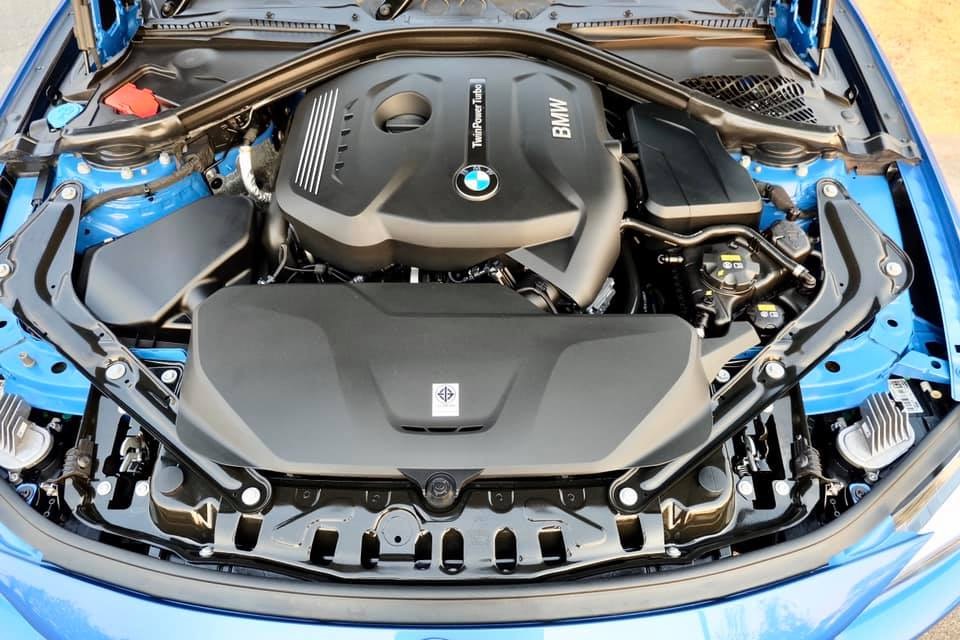 BMW 4 Series F33 430i ปี 2017 สีน้ำเงิน