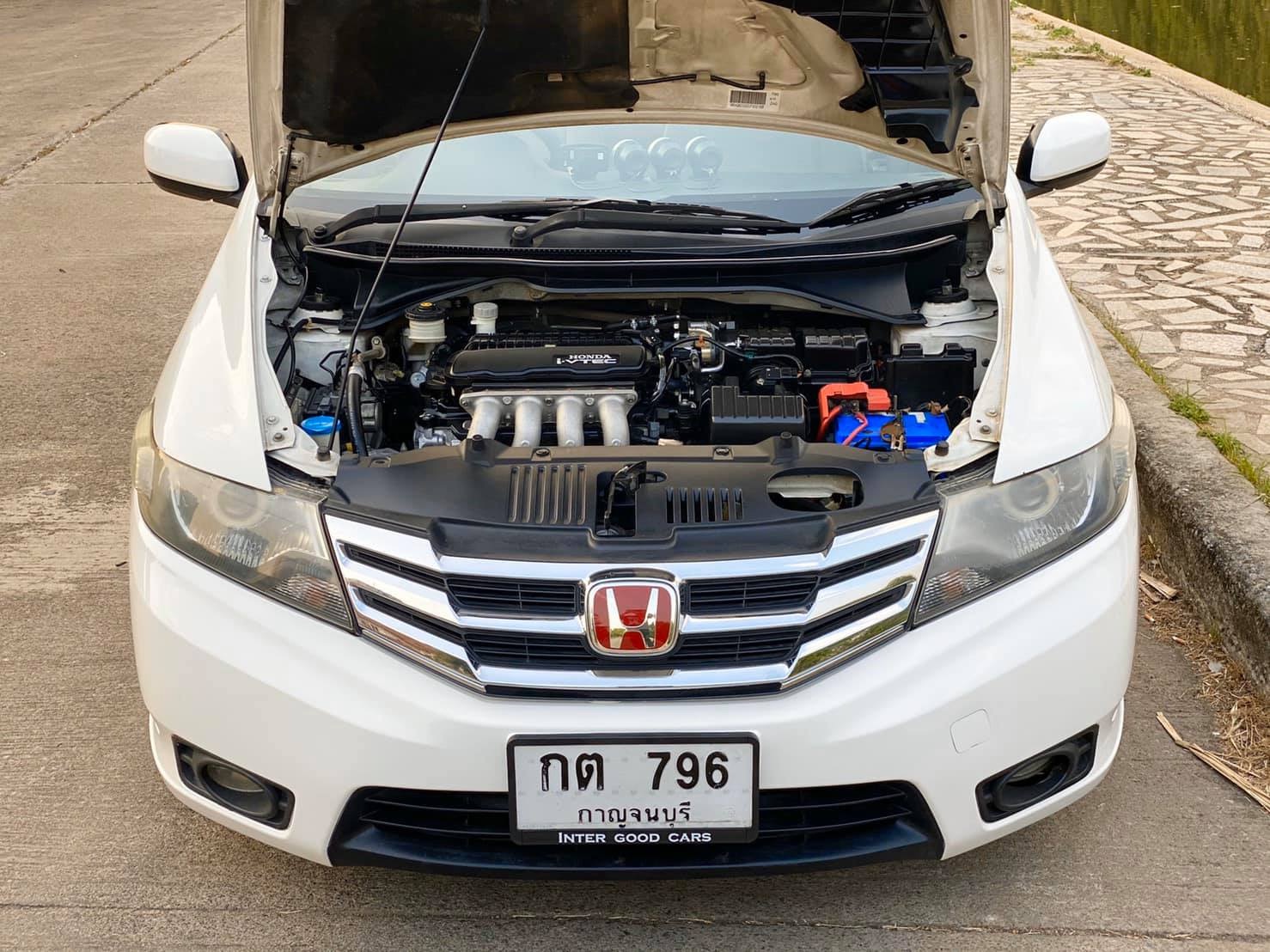 Honda City ปี 2012 สีขาว (รูปที่ 17)