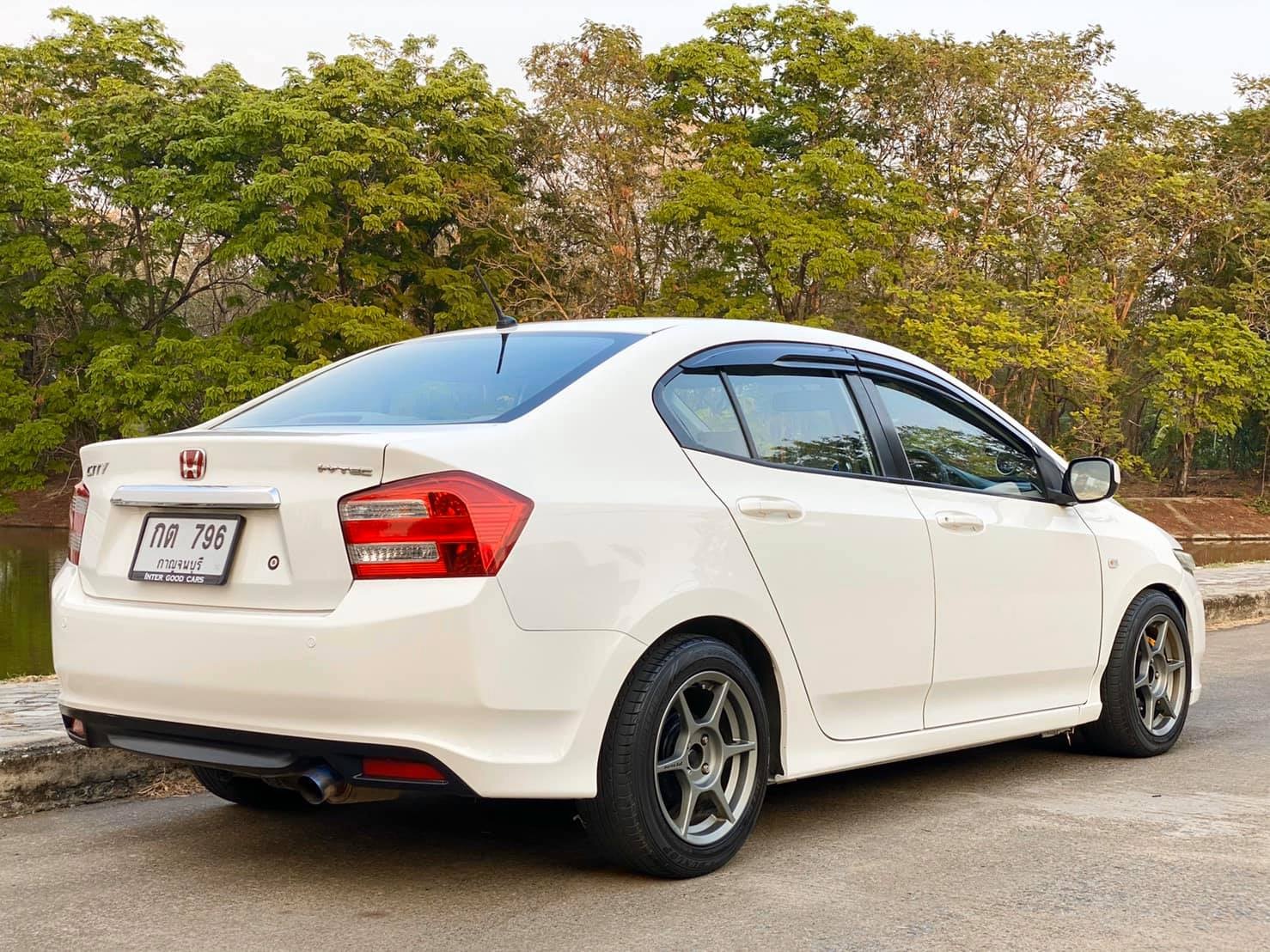 Honda City ปี 2012 สีขาว (รูปที่ 9)