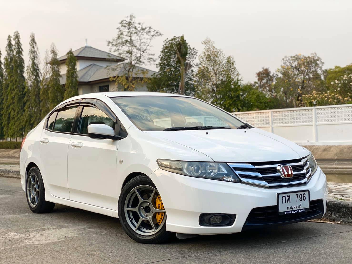 Honda City ปี 2012 สีขาว (รูปที่ 10)