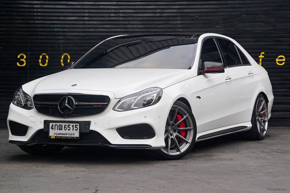 Mercedes-Benz E-Class W212 E200 ปี 2014 สีขาว