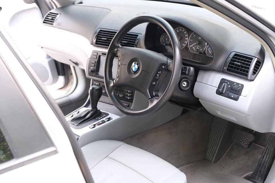 BMW 3 Series E46 318i ปี 2004 สีเงิน (รูปที่ 6)