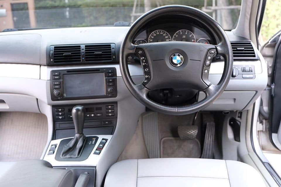 BMW 3 Series E46 318i ปี 2004 สีเงิน (รูปที่ 5)