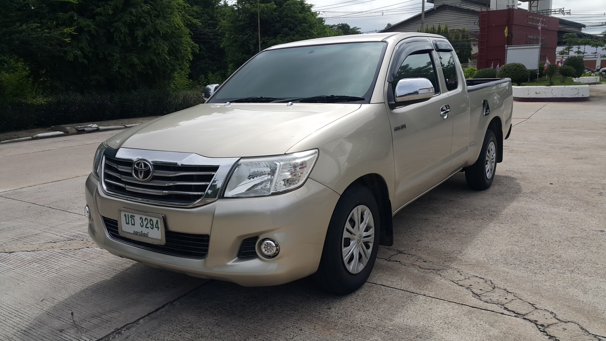 Toyota Hilux Vigo Vigo Extra cab ปี 2013 สีเทา