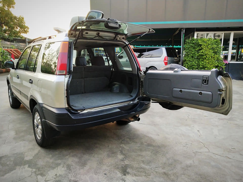 Honda CR-V ปี 1999 สีเงิน (รูปที่ 16)
