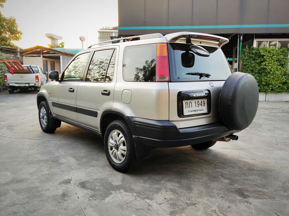 Honda CR-V ปี 1999 สีเงิน (รูปที่ 13)