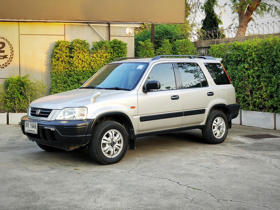 Honda CR-V ปี 1999 สีเงิน (รูปที่ 10)