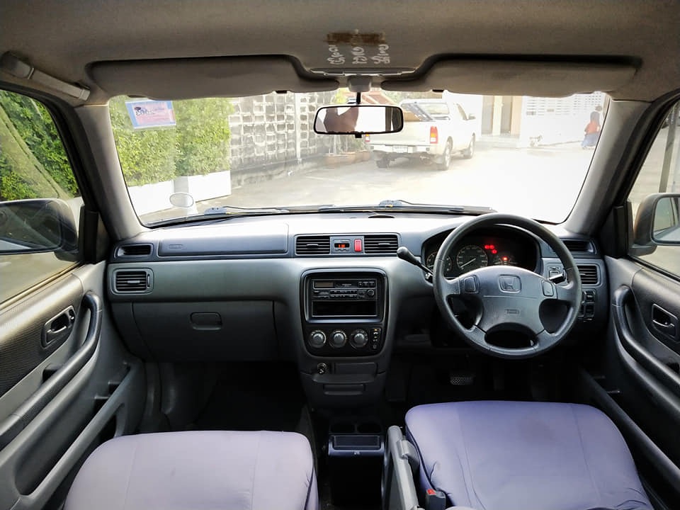 Honda CR-V ปี 1999 สีเงิน (รูปที่ 3)