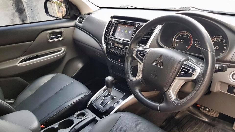 Mitsubishi Triton Double cab ปี 2014 สีดำ (รูปที่ 9)