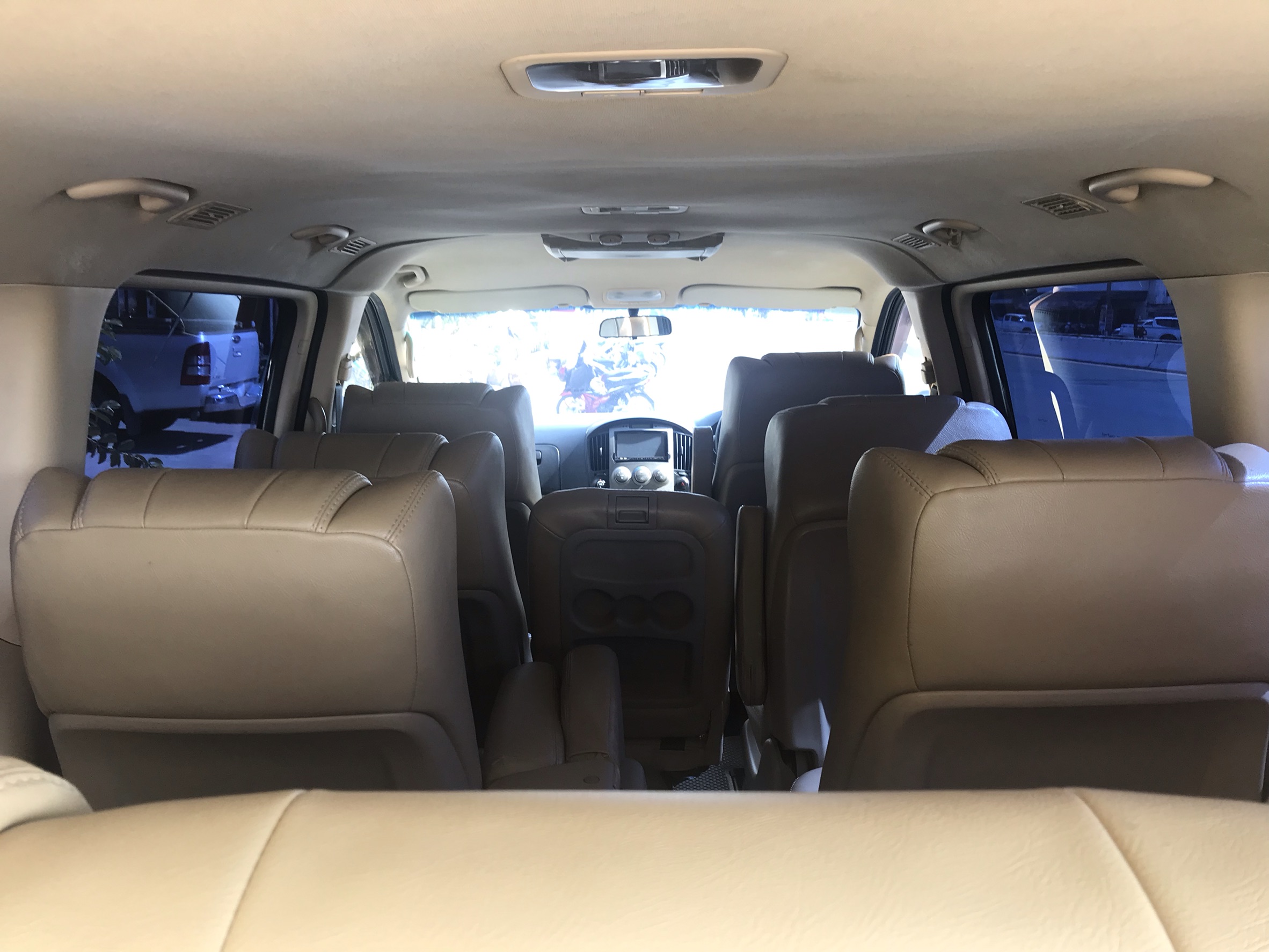 Hyundai H-1 ปี 2012 สีเทา (รูปที่ 3)