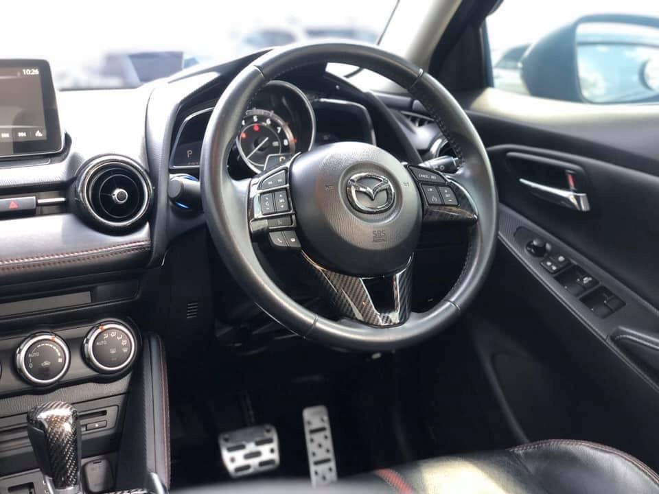 Mazda 2 ปี 2016 สีดำ (รูปที่ 5)