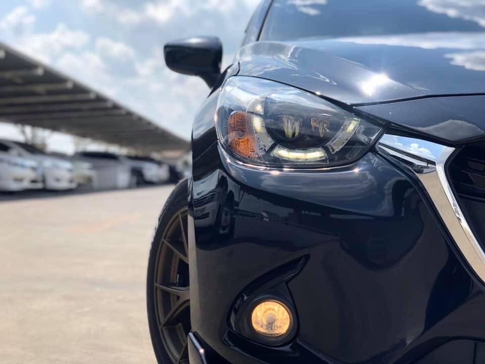 Mazda 2 ปี 2016 สีดำ (รูปที่ 14)