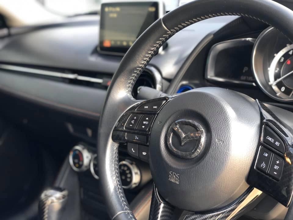 Mazda 2 ปี 2016 สีดำ (รูปที่ 9)