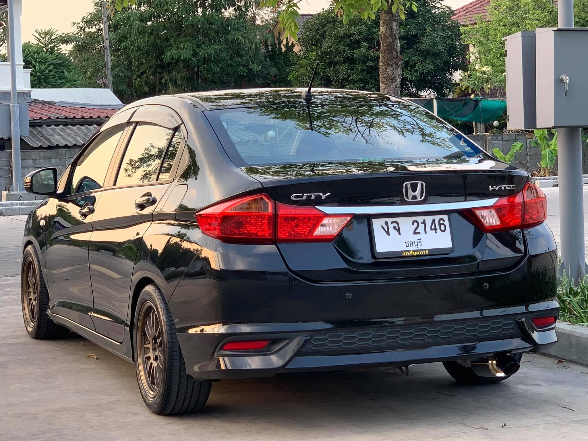 Honda City ปี 2017 สีดำ (รูปที่ 2)