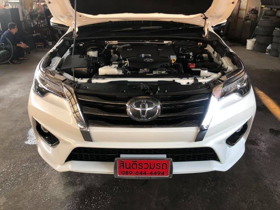 Toyota Fortuner ปี 2018 สีขาว (รูปที่ 7)