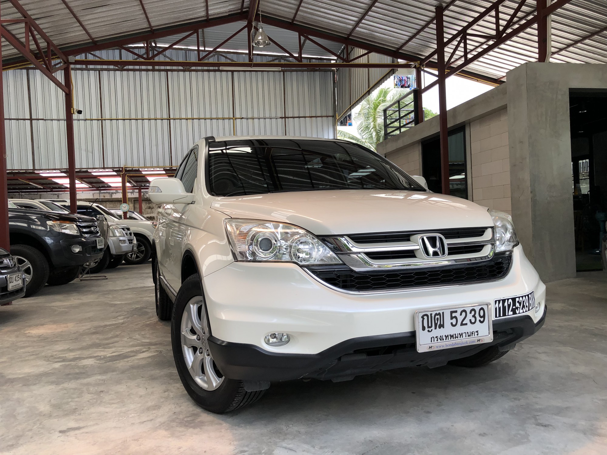 Honda CR-V ปี 2011 สีขาว