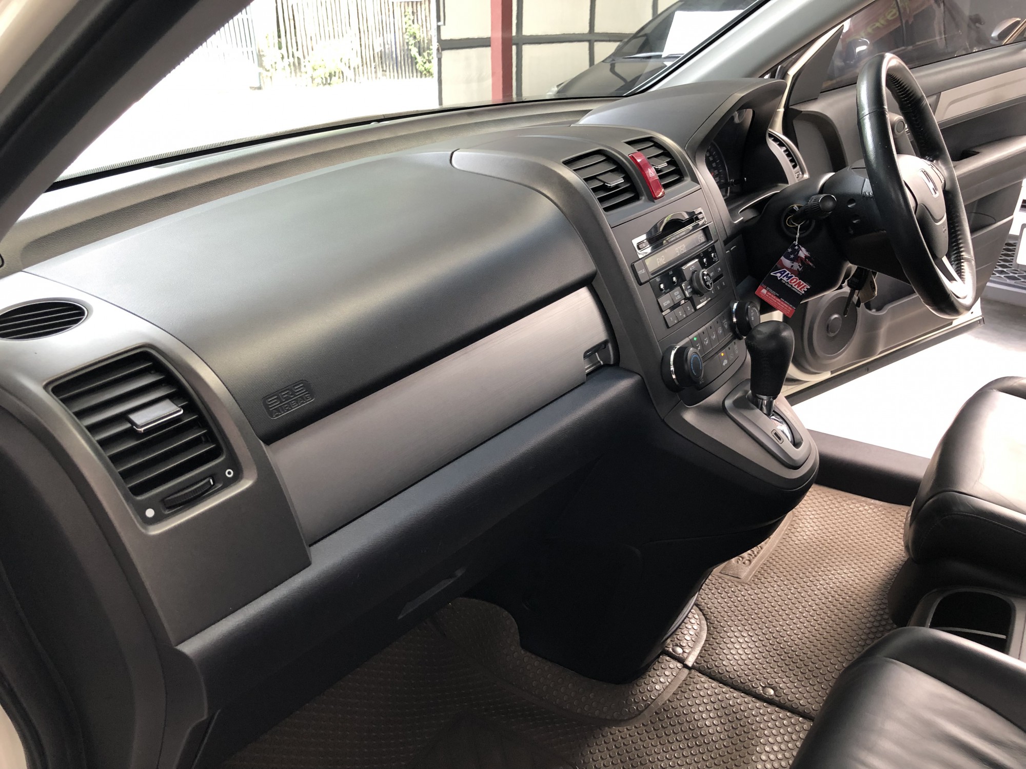 Honda CR-V ปี 2011 สีขาว (รูปที่ 9)