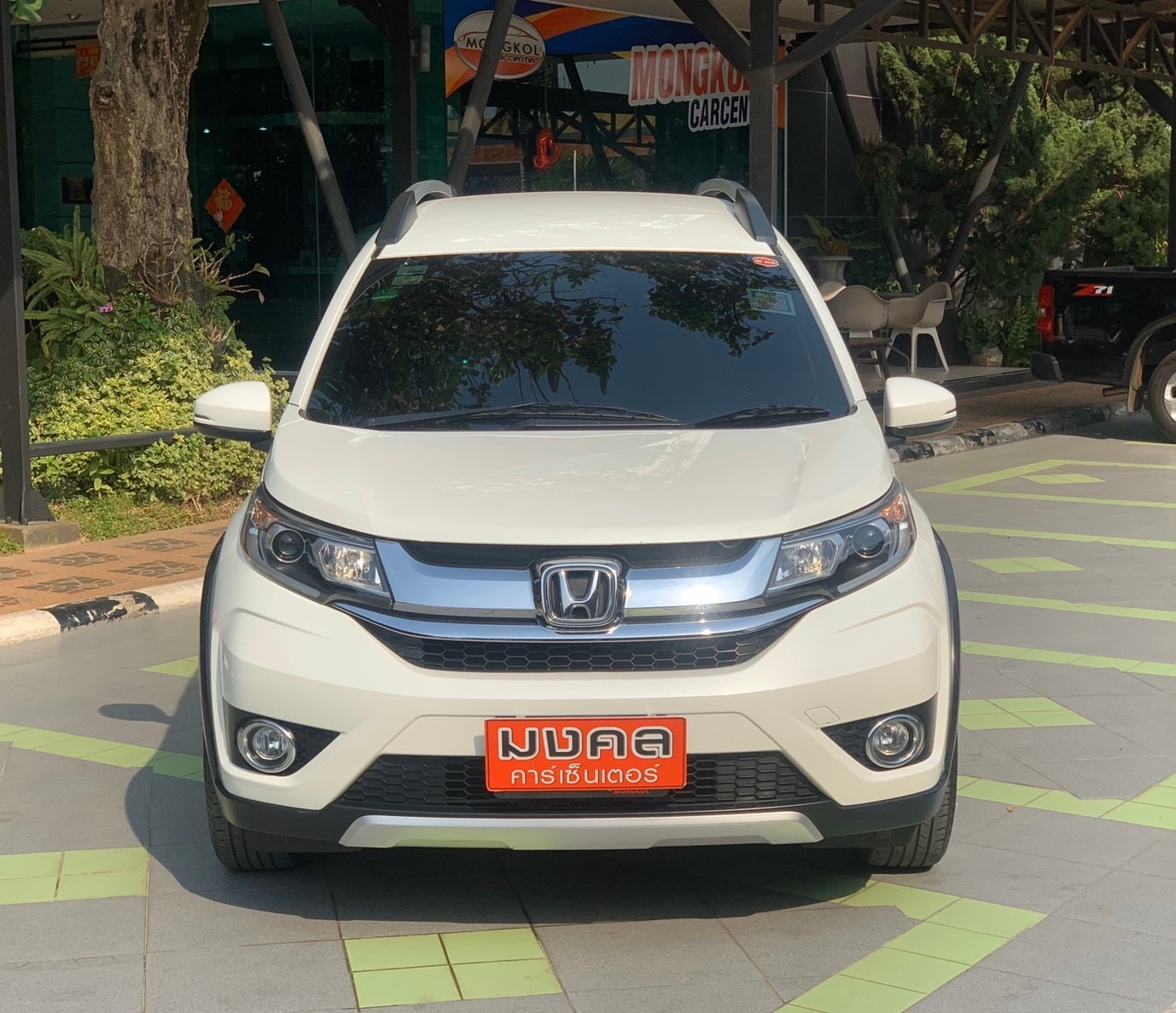 Honda BR-V ปี 2016 สีขาว