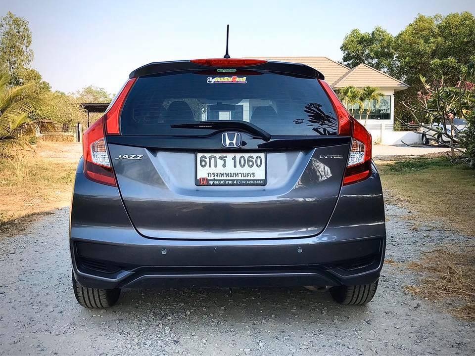 Honda Jazz GK ปี 2017 สีเทา (รูปที่ 7)