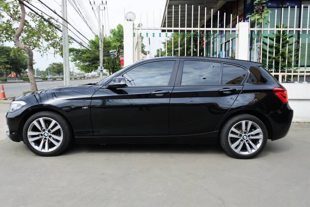 BMW 1 Series F20 118i ปี 2016 สีดำ