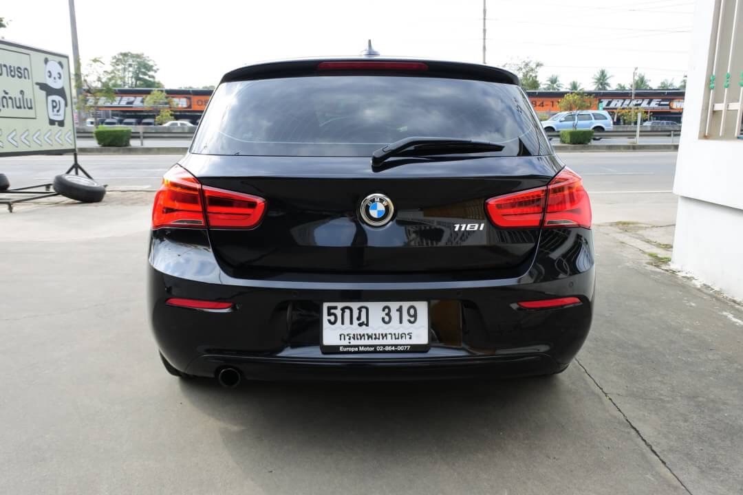 BMW 1 Series F20 118i ปี 2016 สีดำ (รูปที่ 7)