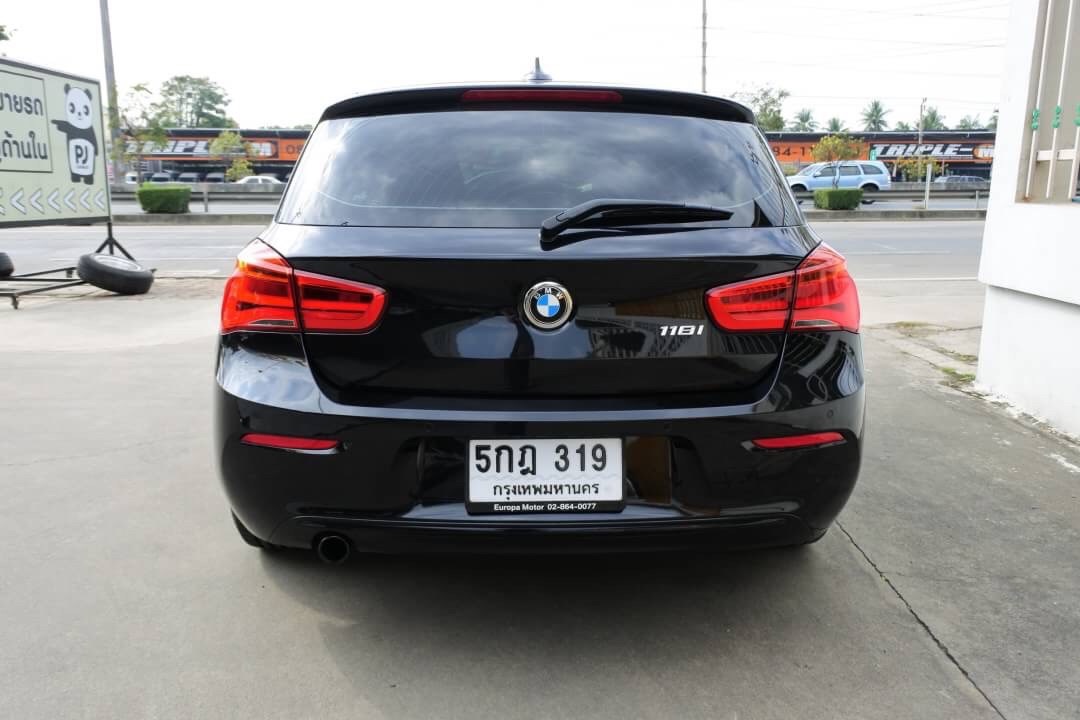 BMW 1 Series F20 118i ปี 2016 สีดำ