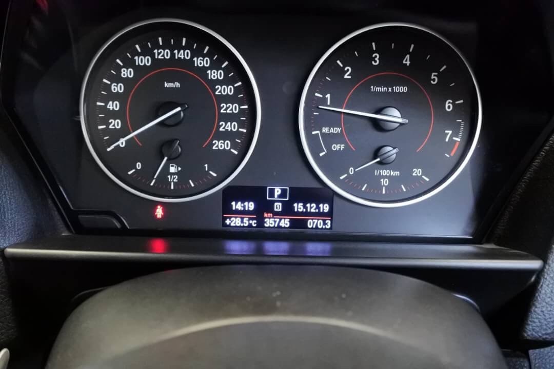 BMW 1 Series F20 118i ปี 2016 สีดำ (รูปที่ 16)