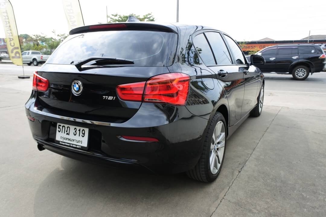 BMW 1 Series F20 118i ปี 2016 สีดำ (รูปที่ 8)
