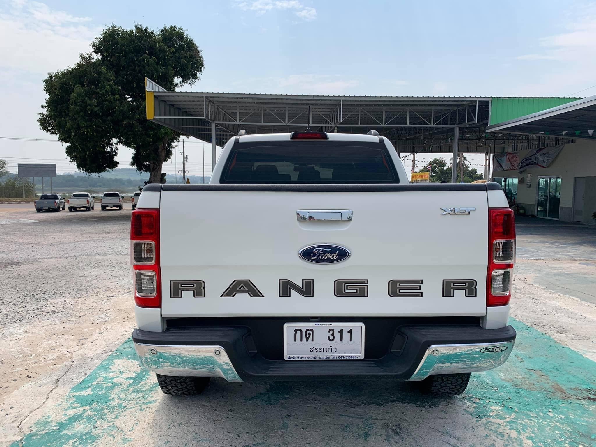 Ford Ranger Hi-Rider (4 ประตู) ปี 2018 สีขาว (รูปที่ 4)