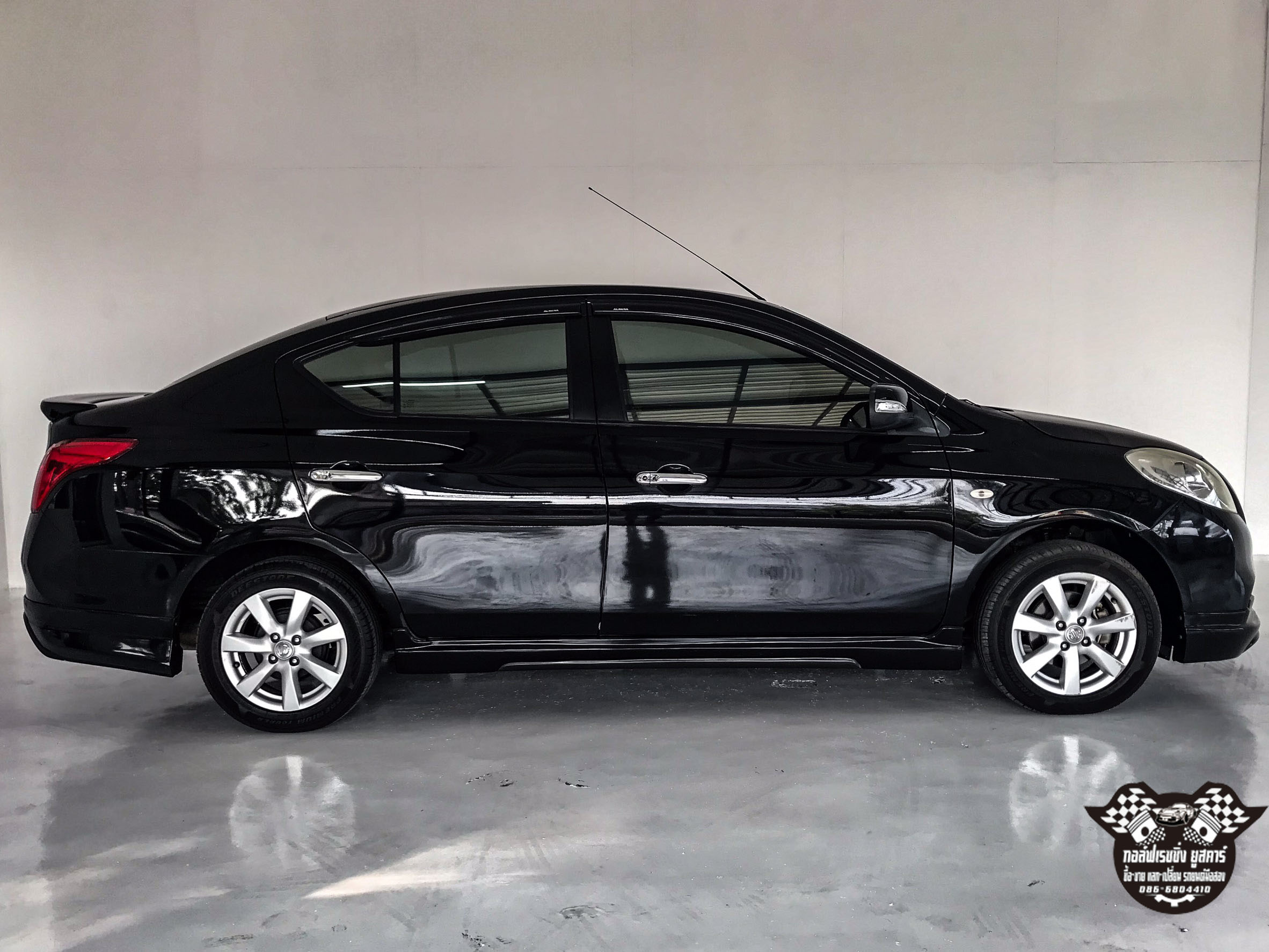 Nissan Almera ปี 2012 สีดำ (รูปที่ 3)