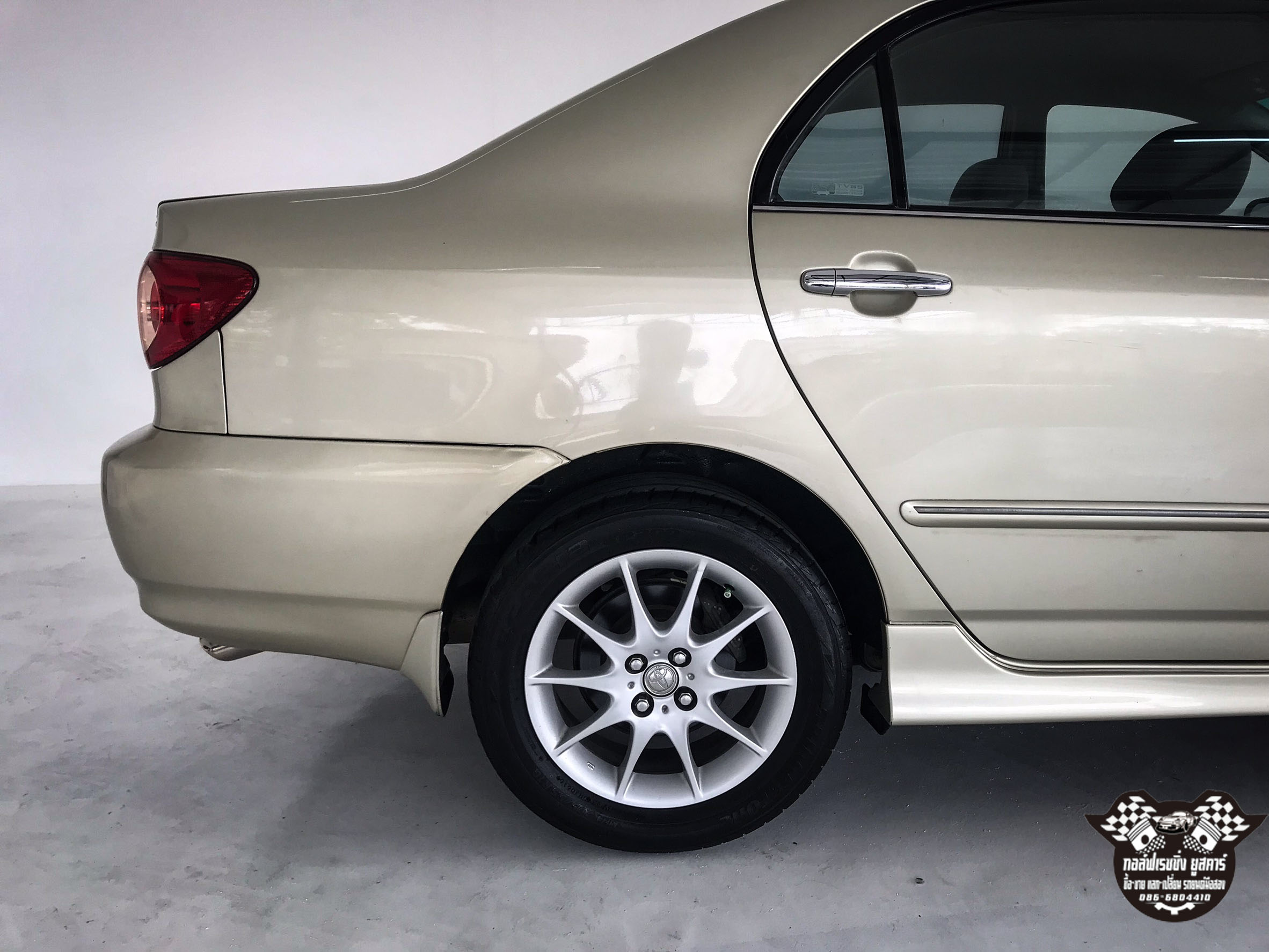 Toyota Corolla Altis (หน้าหมู/ตาถั่ว) ปี 2004 สีทอง (รูปที่ 5)