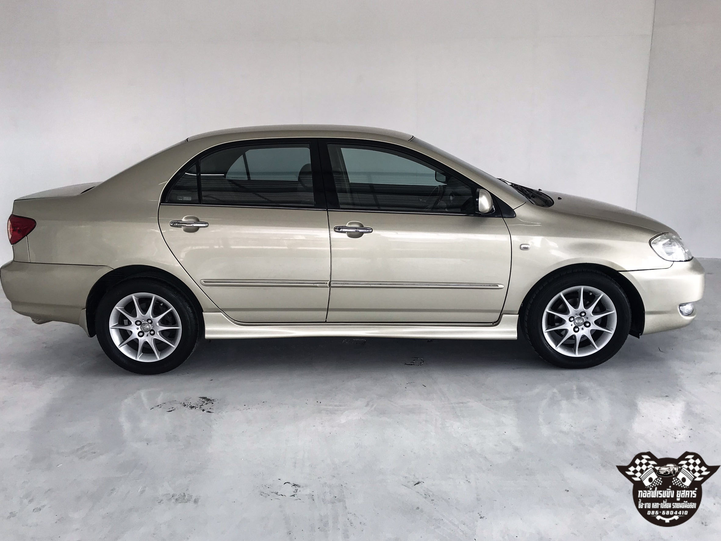 Toyota Corolla Altis (หน้าหมู/ตาถั่ว) ปี 2004 สีทอง (รูปที่ 4)