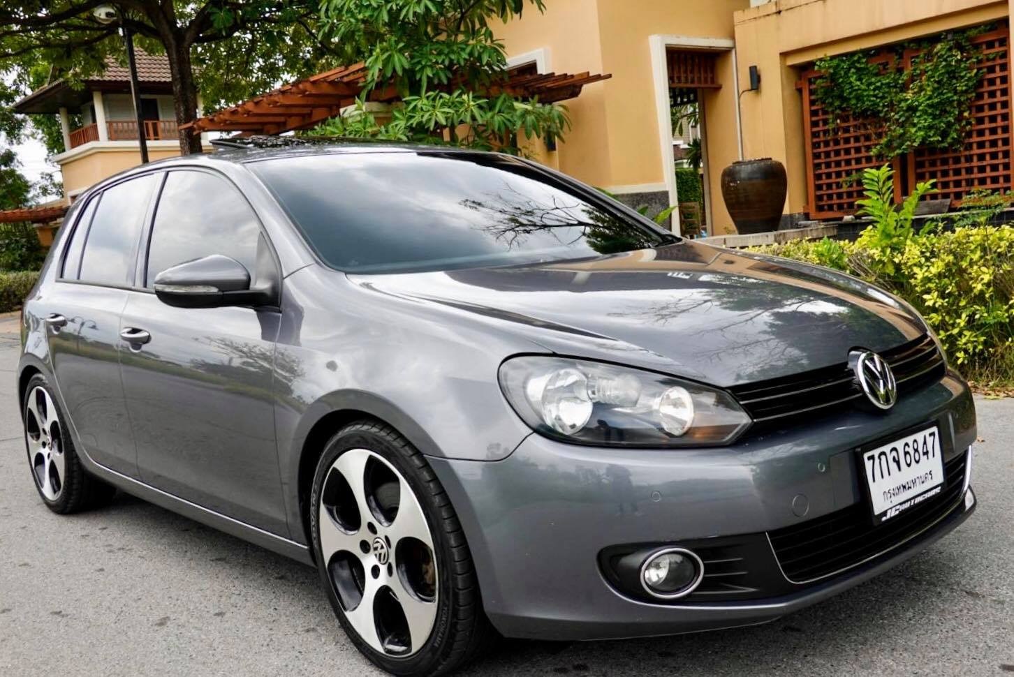 Volkswagen Golf MK6 ปี 2012 สีเทา