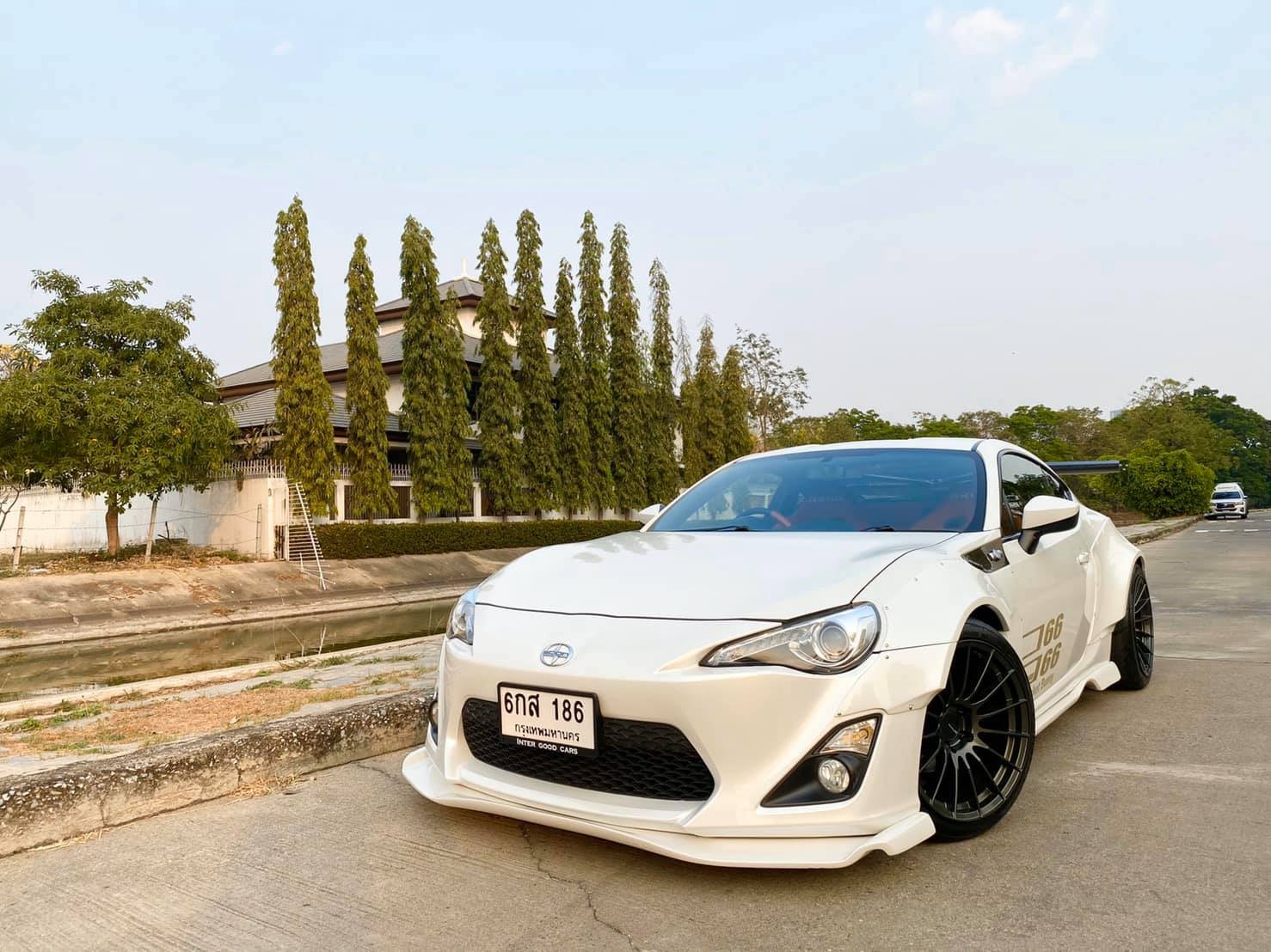 Toyota FT86 ปี 2015 สีขาว (รูปที่ 5)