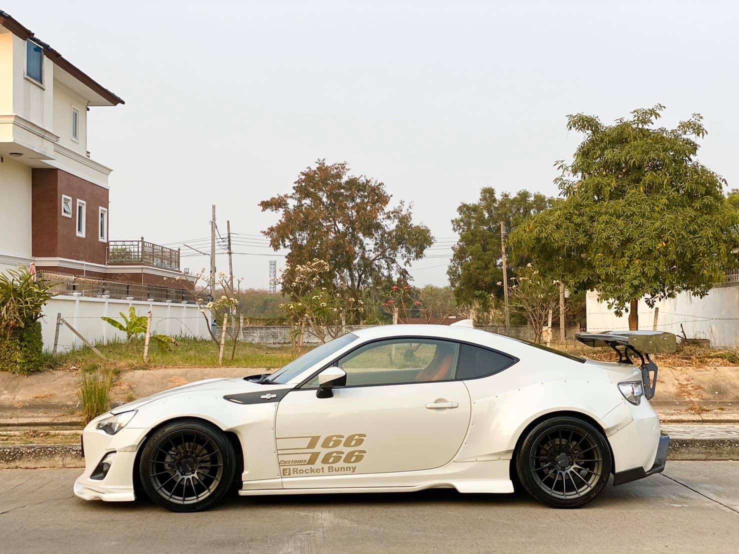 Toyota FT86 ปี 2015 สีขาว (รูปที่ 9)